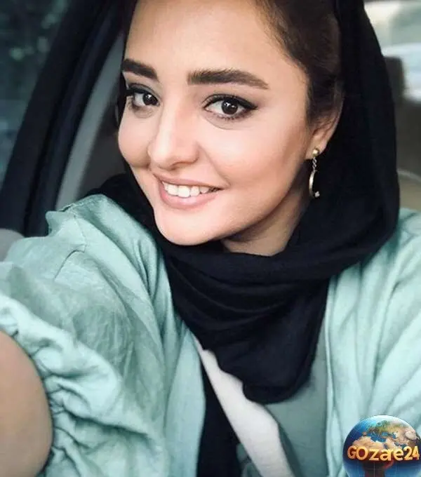 نرگس محمدی با استایل مینیمال و شیک در مهمانی با لباس توری گل‌دار مخملی و ملیله‌دوزی شده