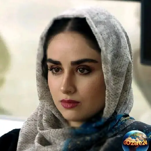 عکسی دلنشین و عاشقانه از هانیه غلامی و مادر جوان و چشم‌نوازش | رابطه خاص و زیبای مادر و دختر