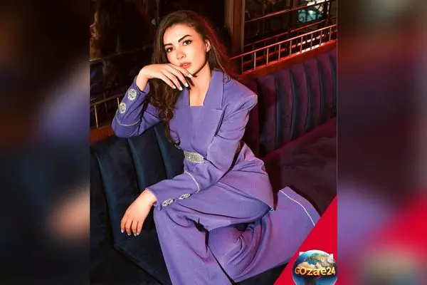 بورجو اوزبرک با استایل شیک و ژاکت چرم بورجو اوزبرک در خودرو لاکچری خود؛ عکس جدید بازیگر ترکیه‌ای در اینستاگرام