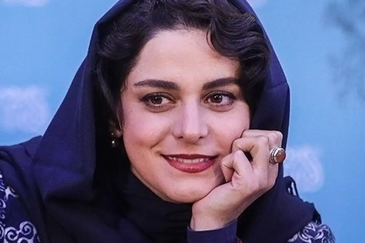 گل کردن حس شاعری غزل شاکری در آرامگاه و انتشار عکس جدید در اینستاگرام