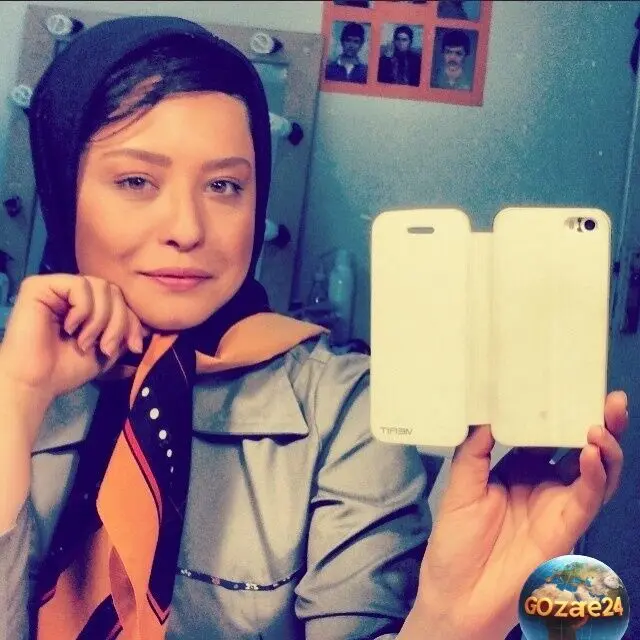 مهراوه شریفی نیا در 47 سالگی با ظاهر طبیعی و بدون عینک، چهره‌ای متفاوت و جذاب را نشان می‌دهد