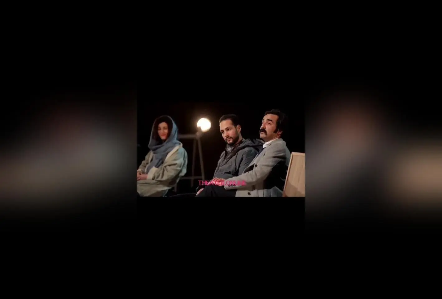 نمایش «هرکسی یا روز می‌میرد یا شب» اثر سجاد افشاریان در سالن شهرزاد | تئاتر آنلاین و جذاب ۱۳۹۸