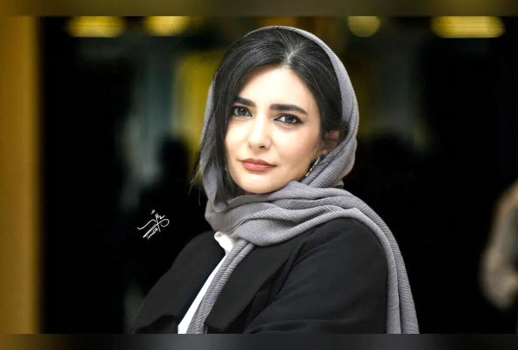 لیندا کیانی از خانه ۲۱ ساله‌اش وداع کرد؛ بازیگر محبوب کشورمان خاطرات تلخ و شیرین گذشته را به یاد می‌آورد