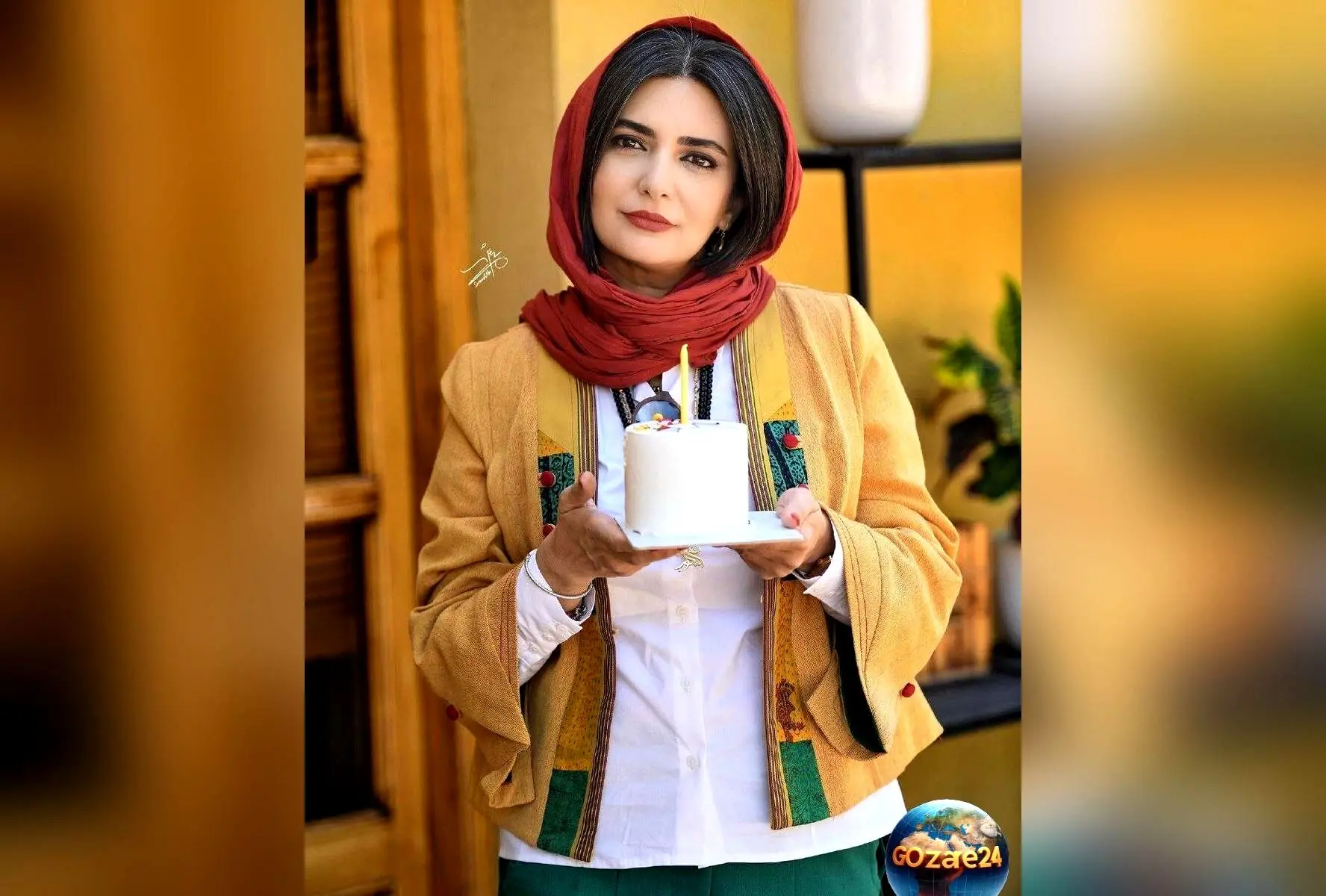لیندا کیانی در جشن تولد متفاوت با طراحی کیک مینیمال نسکافه‌ای با حضور الناز حبیبی