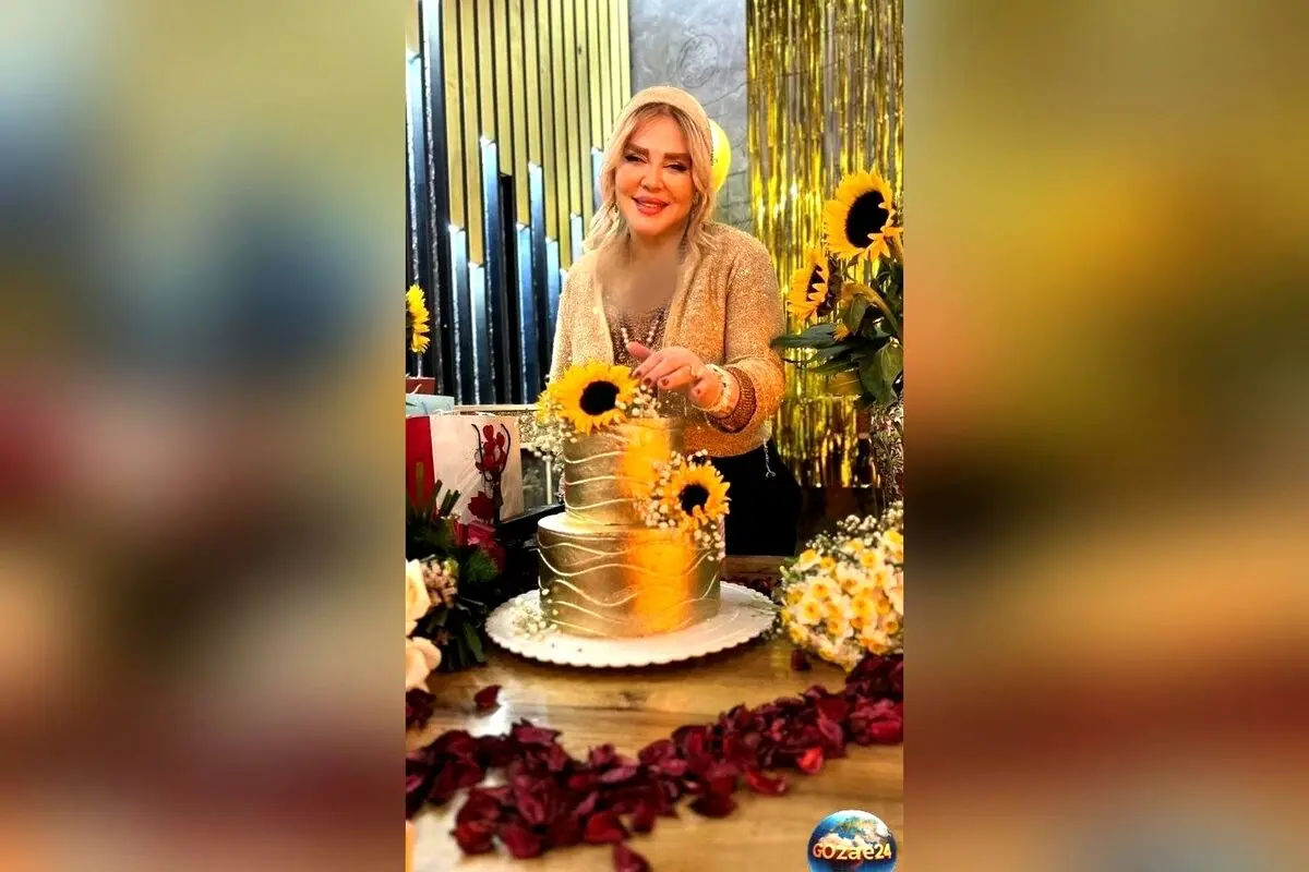 بهاره رهنما در جشن تولد ۵۱ سالگی با کیک گل برجسته و حضور مادر در شب خاص، تصاویر و ویدئوهای جذاب