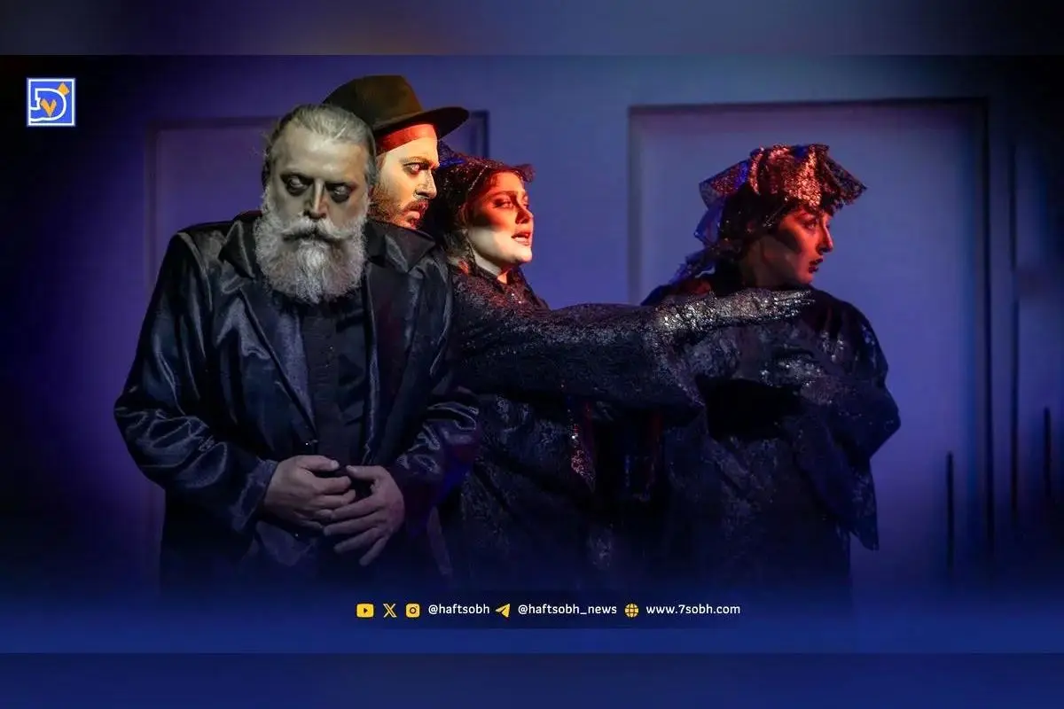 گفت‌وگو با امین سعدی درباره نمایش «ساحلی‌ها»: تجربه‌ای تصویری، شاعرانه و نوآورانه در تئاتر معاصر