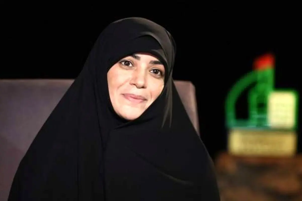 الهام چرخنده: تنها مرز میان هنرمند و اهل بیت، محبت و احترام است