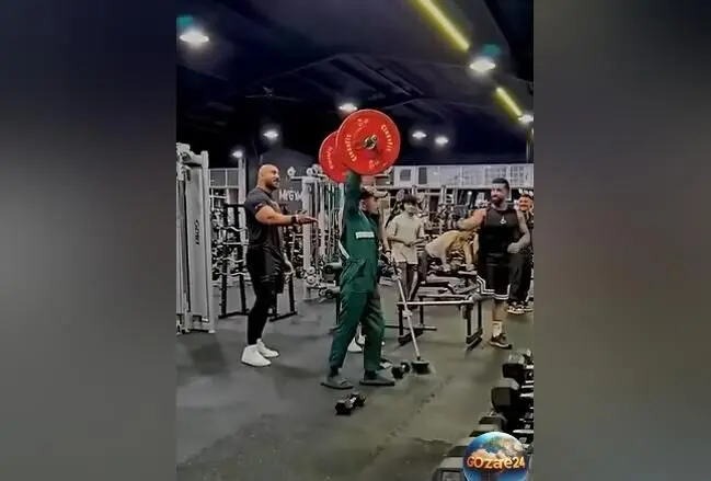 طنز ورزشی: لحظه‌های خنده‌دار و بامزه ستاره‌های ورزش در کنار شوخی‌های جذاب