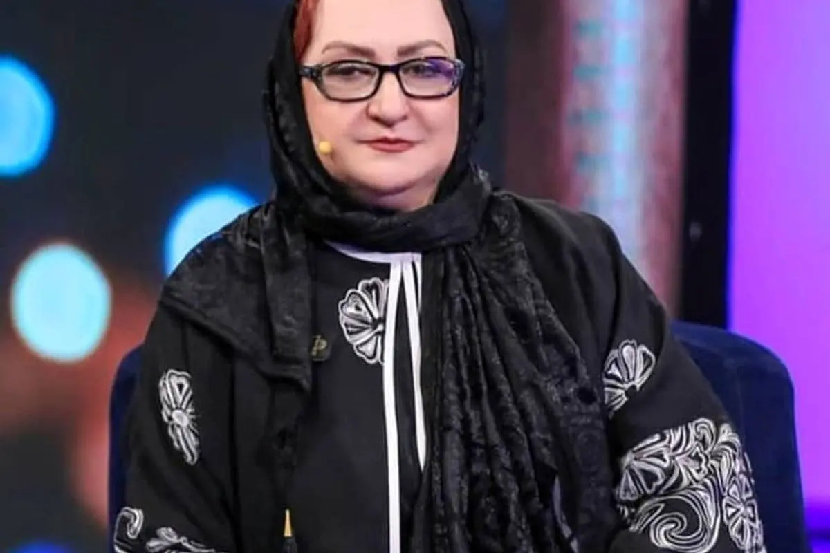 مدل مانتو کیمونویی مریم امیرجلالی با طرح عجیب و غریب در اینستاگرام + عکس