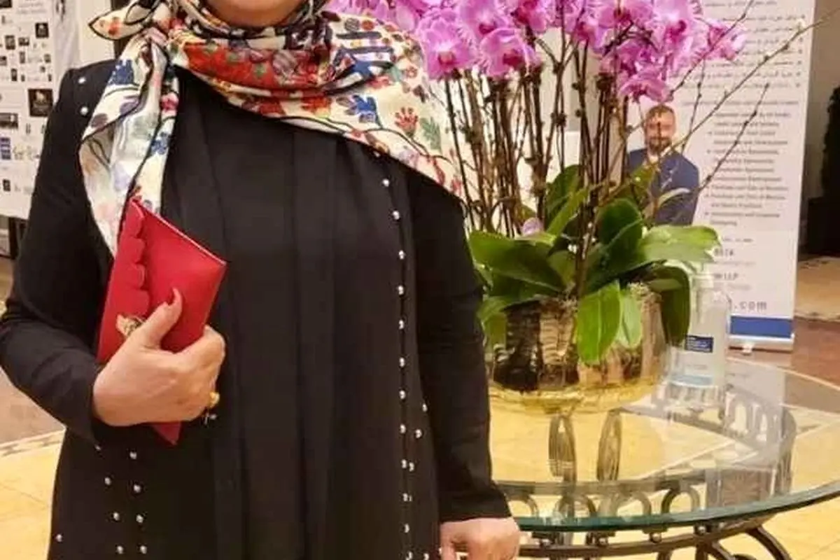 تصویر جدید مریم امیرجلالی بر سر مزار برادر فقید و یادگاریهای خاص از سریال خانه به دوش و خانه ابدی