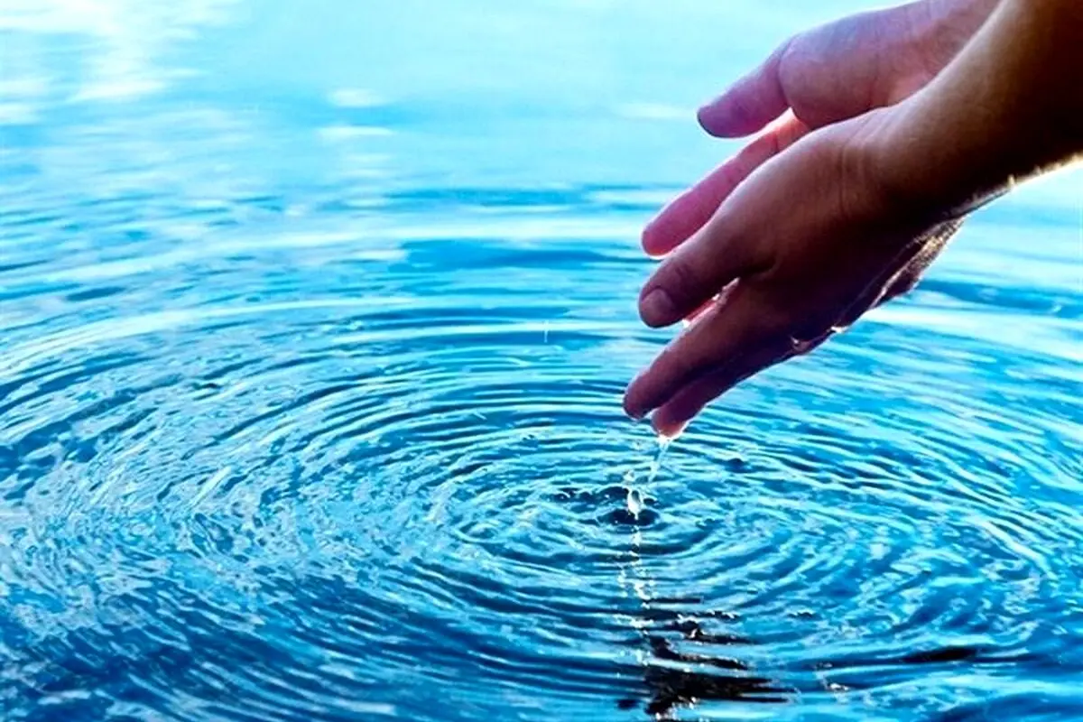 تعبیر خواب آب: از نگاه سنتی تا روان‌شناسی مدرن در ۷ روایت