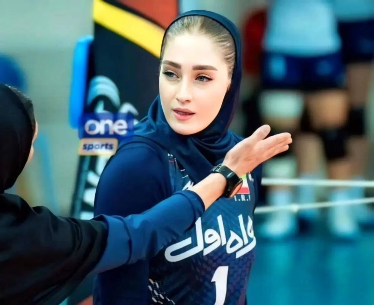 آیتک سلامت والیبالیست و هنرمند تبریزی با هنرآفرینی در تزئین کیک باکاج و گردو + تصاویر خلاقانه