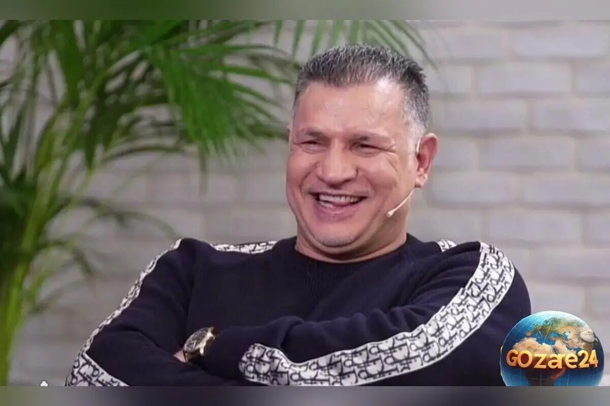رونمایی از لباس ۱۰۰ میلیون تومانی علی دایی در برنامه عادل فردوسی‌پور + عکس و جزئیات قیمت لوکس‌ترین لباس کریستین دیور