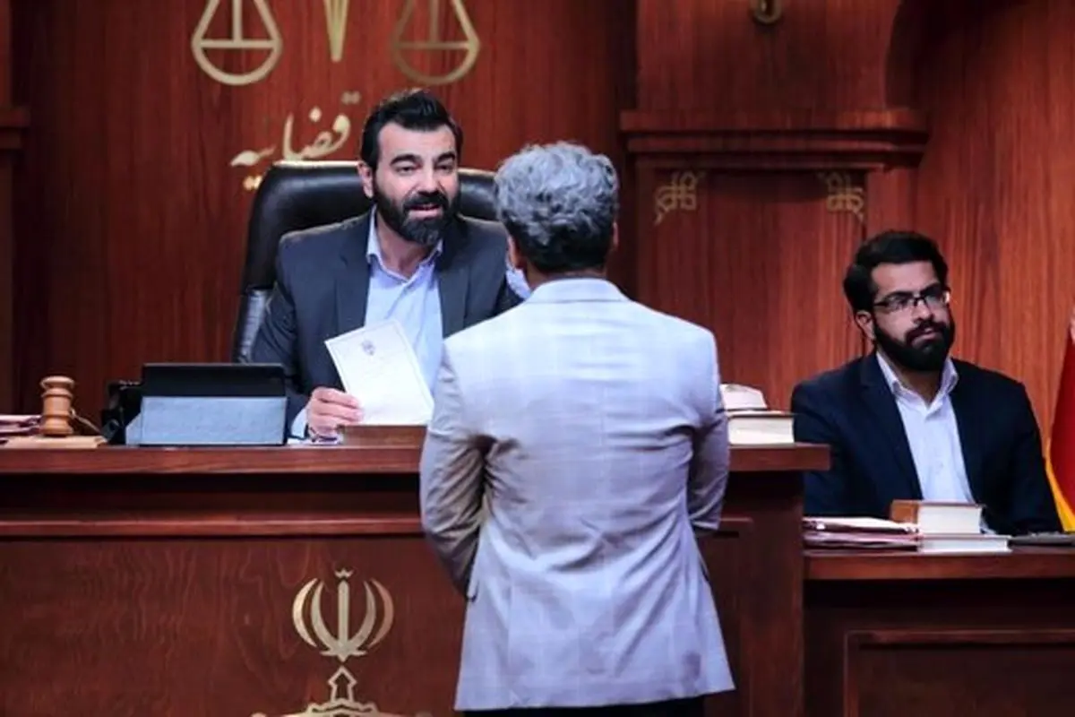 عکس نادر کودکی بهزاد خلج | بازیگر محبوب سریال آقای قاضی در سنین کودکی