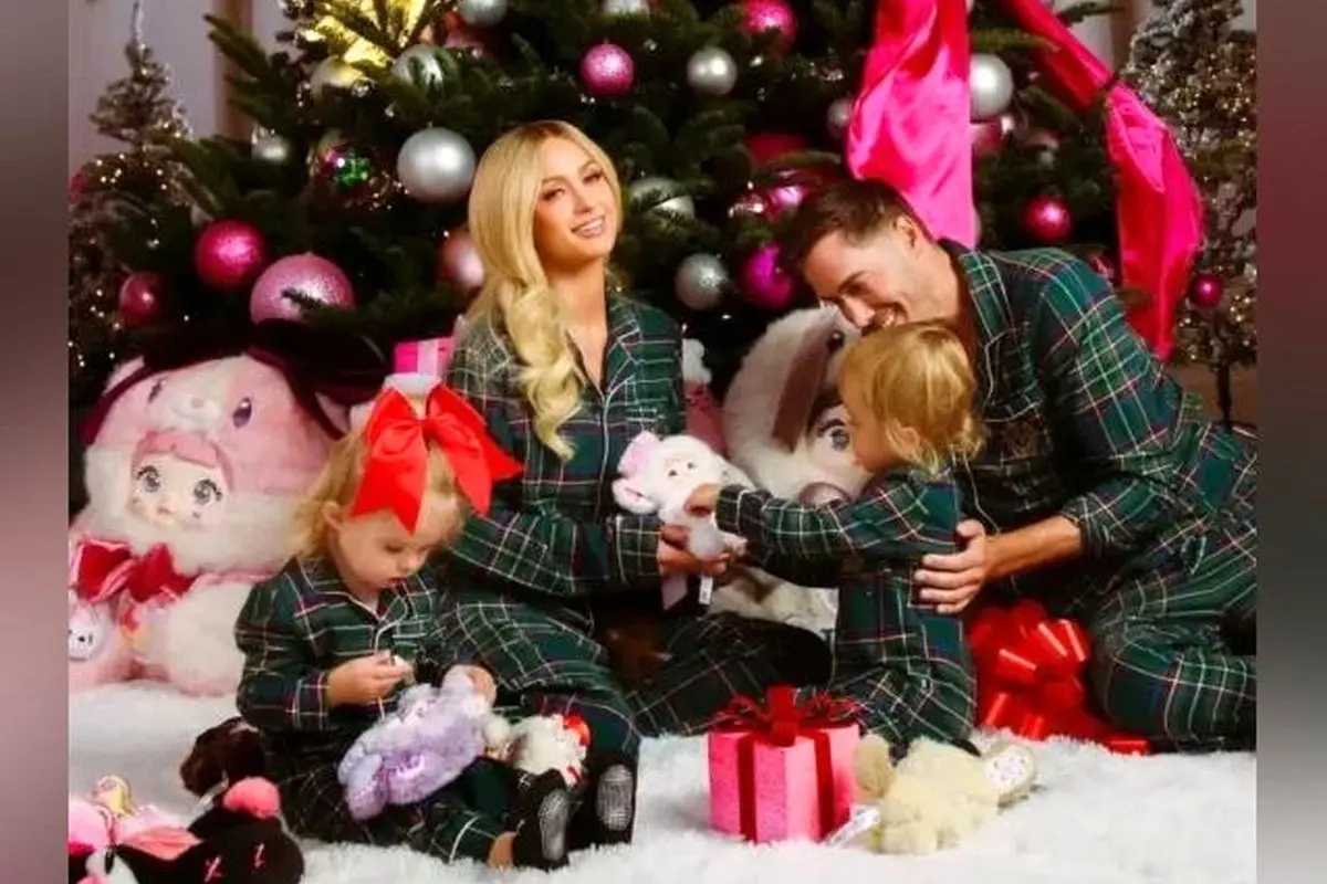 ده سلبریتی و دکوراسیون کریسمسی خاص در آخرین روز سال + راهنمای تزیین خانه‌های لوکس و جذاب