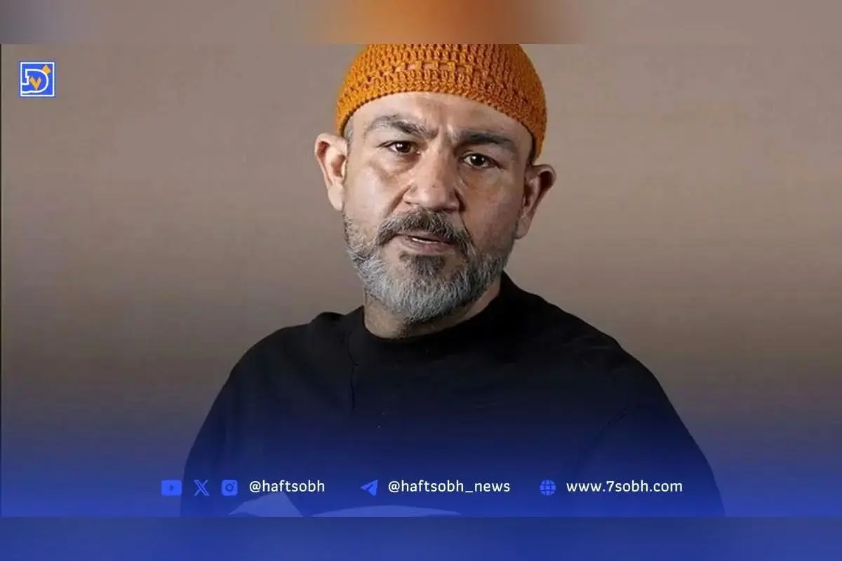 واکنش مهران غفوریان به انتقادات گسترده درباره توهین به نمادهای ملی در برنامه مسابقه‌ای + استوری معنادار