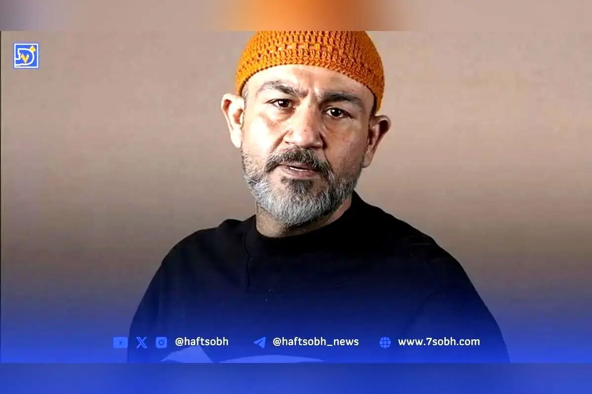 واکنش مهران غفوریان به انتقادات گسترده درباره توهین به نمادهای ملی در برنامه مسابقه‌ای + استوری معنادار