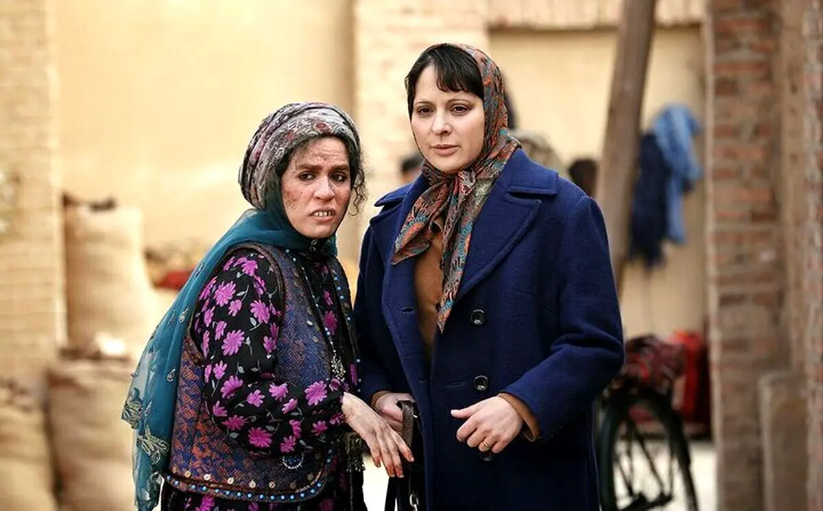 رونمایی از پوستر روایتی درخشان از زندگی پروین اعتصامی روی پرده سینما