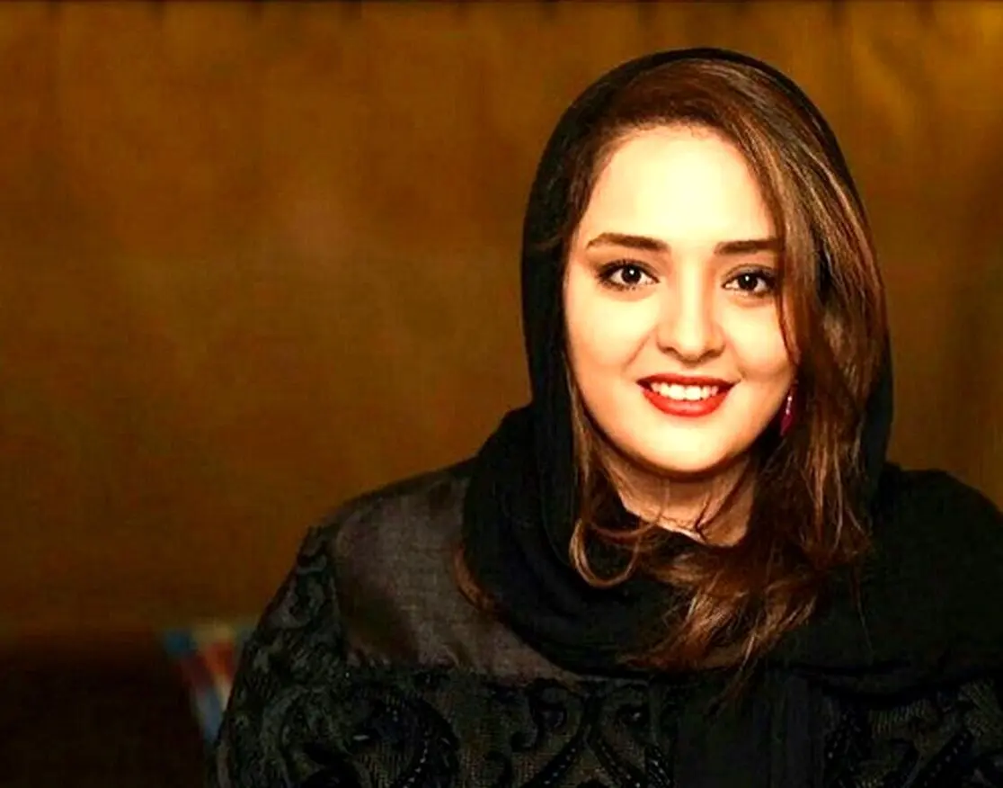 بیوگرافی و زندگی شخصی نرگس محمدی به همراه عکس های جذاب