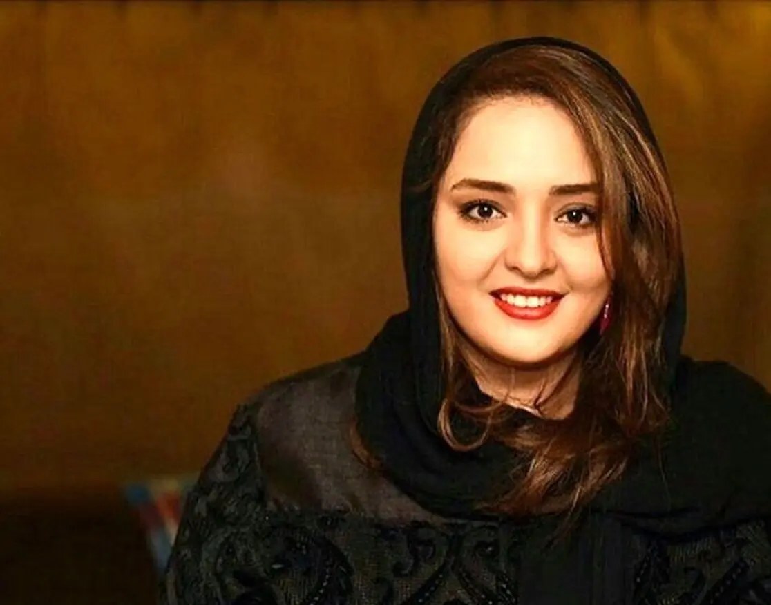 بیوگرافی و زندگی شخصی نرگس محمدی به همراه عکس های جذاب