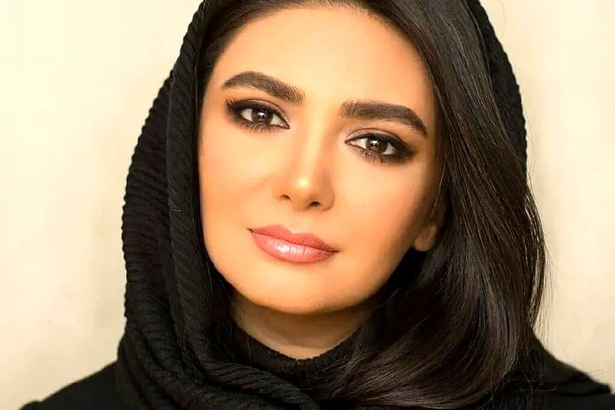لیندا کیانی در لباس عروس توری و شیک؛ شایعات ازدواج بازیگر ۴۰ ساله کشورمان تایید یا تکذیب نشد