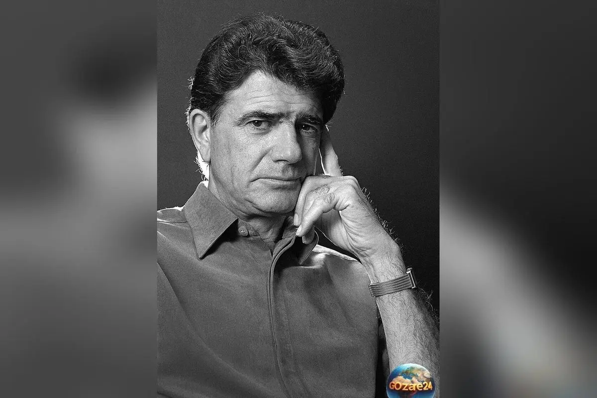 تصویر نادر و خاص از استاد شجریان با کتونی آل استار و اورکت مد روز دهه 60