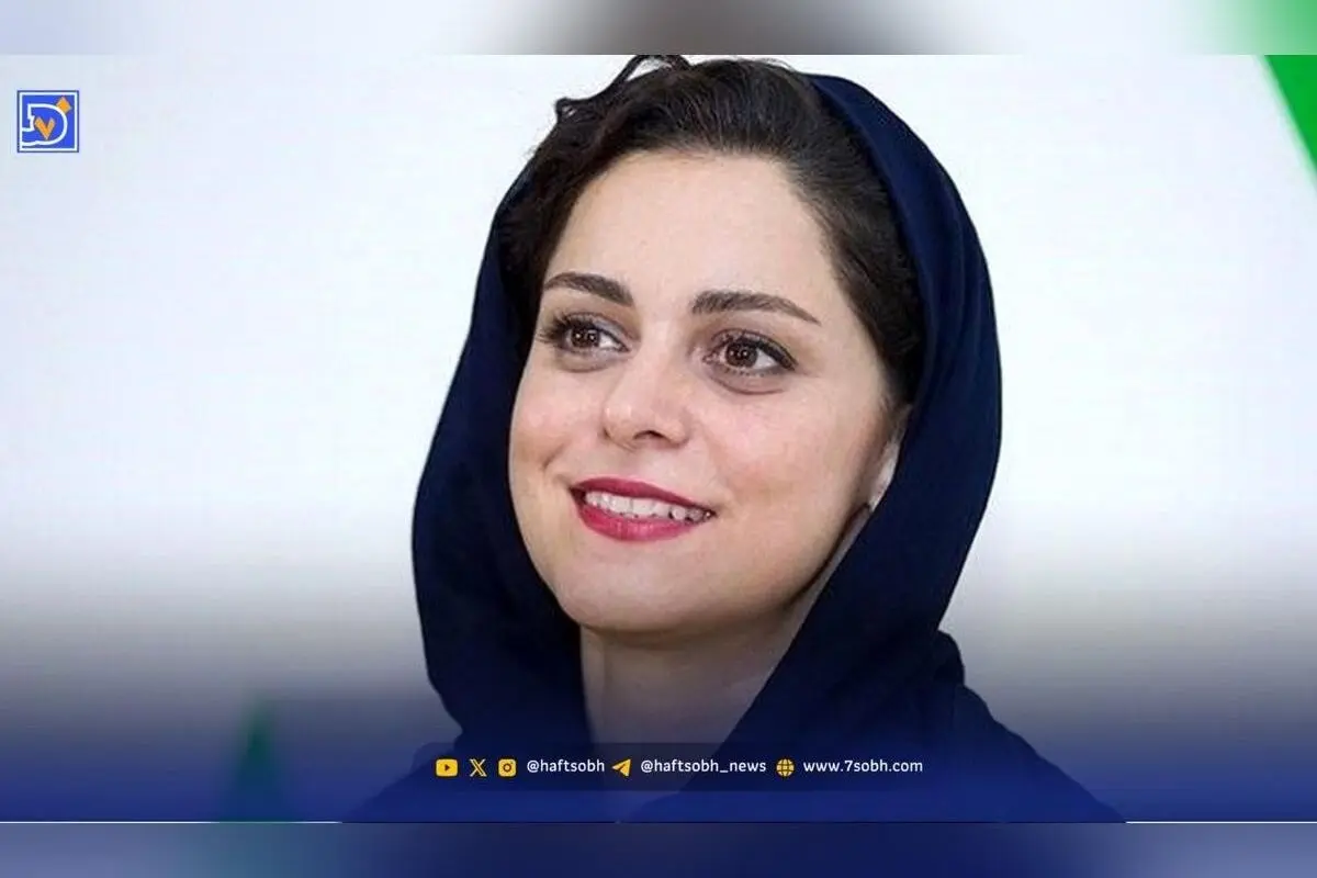 استایل خاص غزل شاکری با پیراهن گل‌گلی و ترکیبی از سنت و مدرنیته در جدیدترین پست اینستاگرام