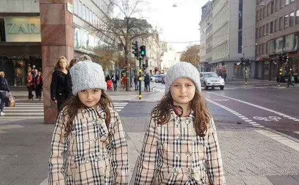 بیوگرافی و زندگی شخصی سارا و نیکا فرقانی اصل بازیگران سریال پایتخت به همراه تصاویر جذاب
