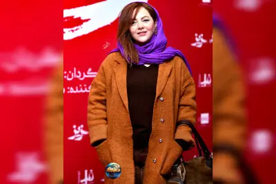 چکامه چمن ماه، بیوگرافی و زندگی شخصی این بازیگر 