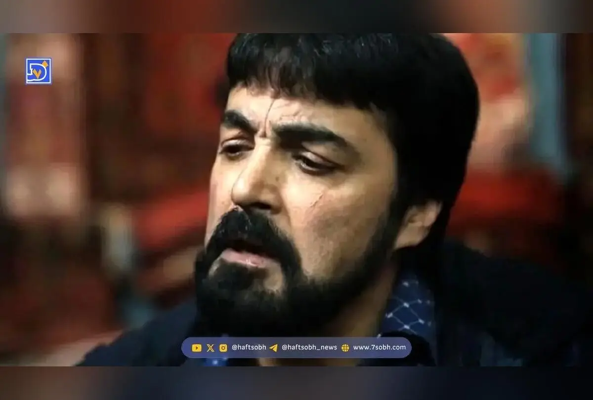 تصویر نایاب از بازیگر نقش کبیر در آنام ۵ سال بعد در کنار گروه تئاتر خود