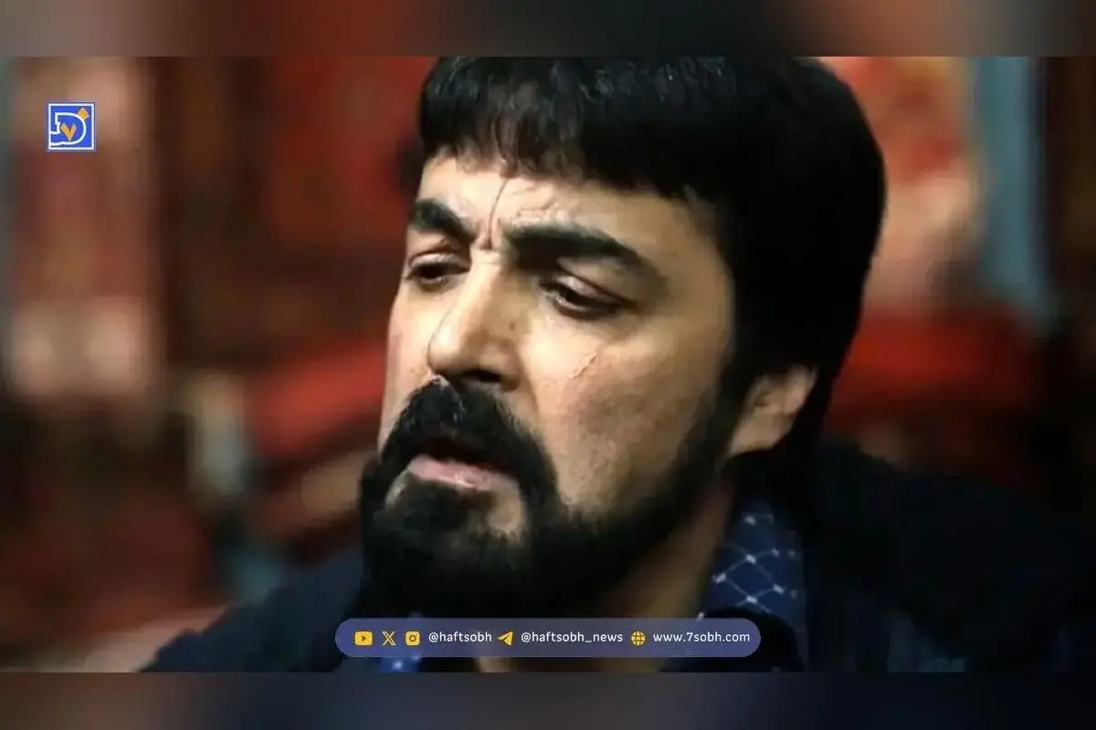تصویر نایاب از بازیگر نقش کبیر در آنام ۵ سال بعد در کنار گروه تئاتر خود