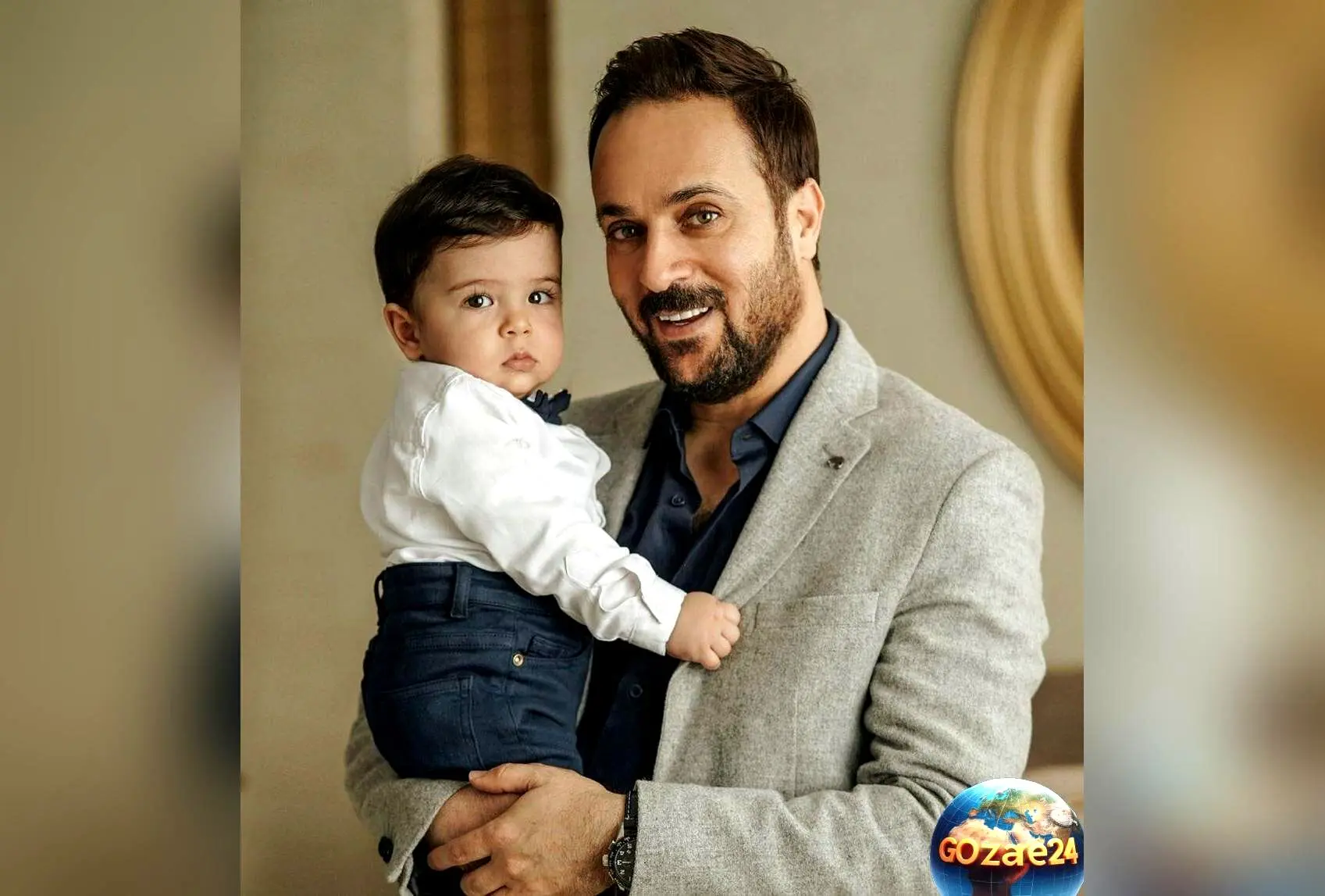 احمد مهرانفر با انتشار تصویر و پیام محبت‌آمیز تبریک روز مادر به همسرش + عکس خانوادگی