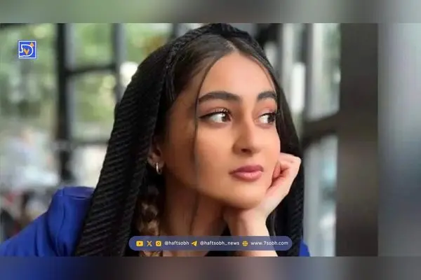 تصاویر جذاب ملیکا پارسا دوست از کودکی تا جوانی | مسیر هنر و بازیگری ستاره ایرانی