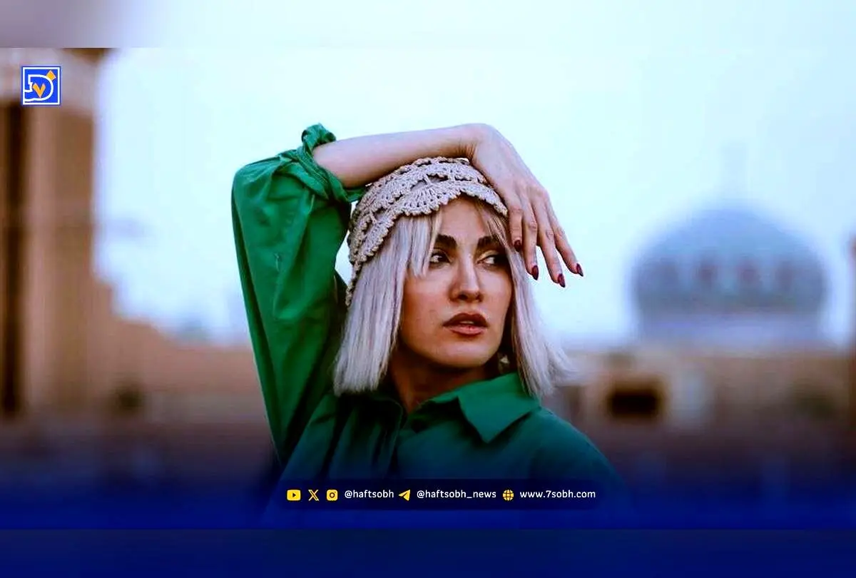 ریحانه رضی با استایل جدید و موهای بلوند در یزد؛ بازیگر «تاسیان» طرفداران را غافلگیر کرد