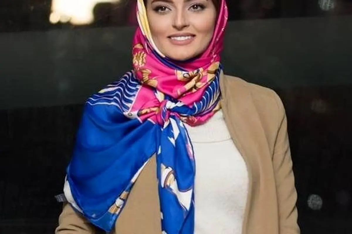 خلاقیت بینظیر بیتای آوای باران در عکسهای عاشقانه با همسر و دوقلوهایشان + پیام خوشبختی و عشق