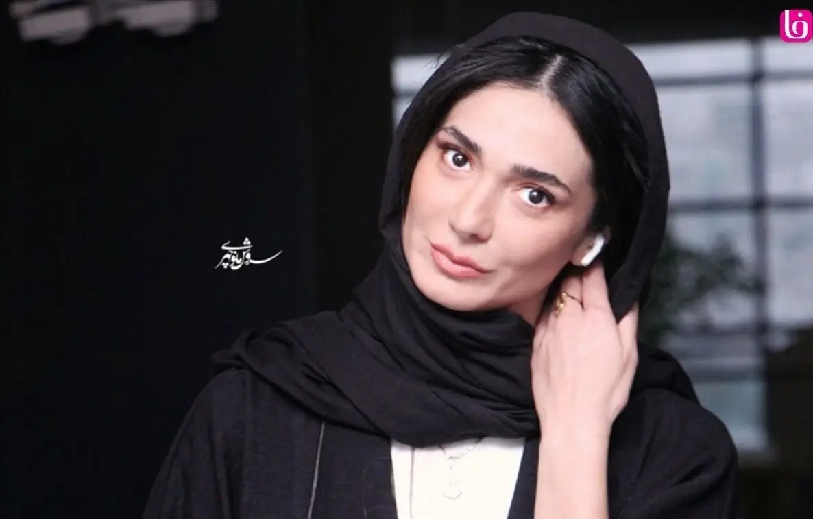 تیپ مجلسی مینا وحید با شلوار شیک و استایل جذاب در اینستاگرام، چه جیگری شده است!