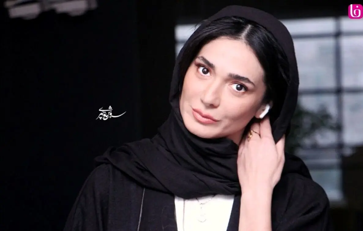 تیپ مجلسی مینا وحید با شلوار شیک و استایل جذاب در اینستاگرام، چه جیگری شده است!