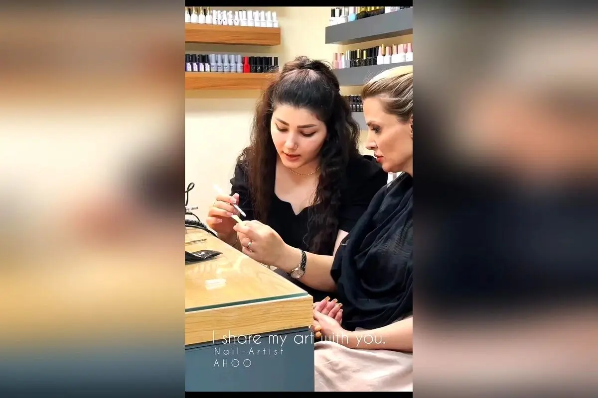 راز موفقیت در ناخن‌کاری: چگونه عشق و علاقه، کلید رشد و رضایت در حرفه زیبایی است