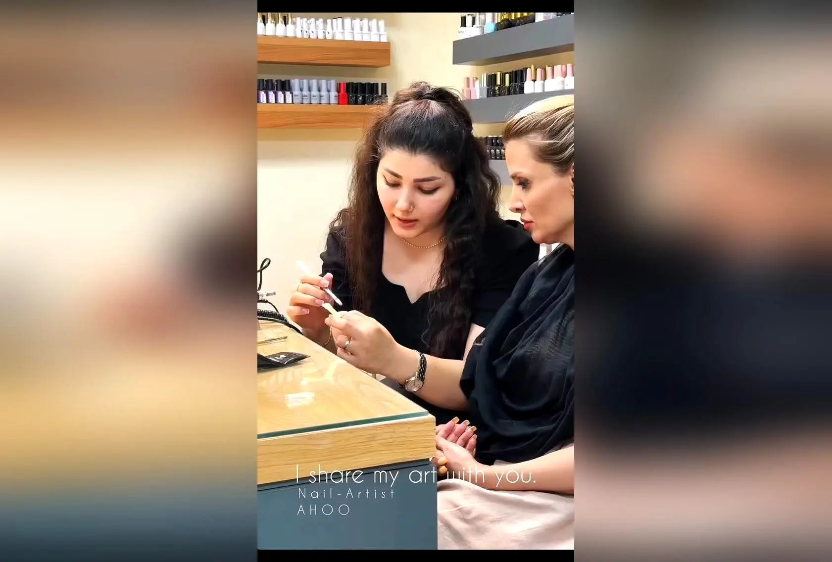 راز موفقیت در ناخن‌کاری: چگونه عشق و علاقه، کلید رشد و رضایت در حرفه زیبایی است