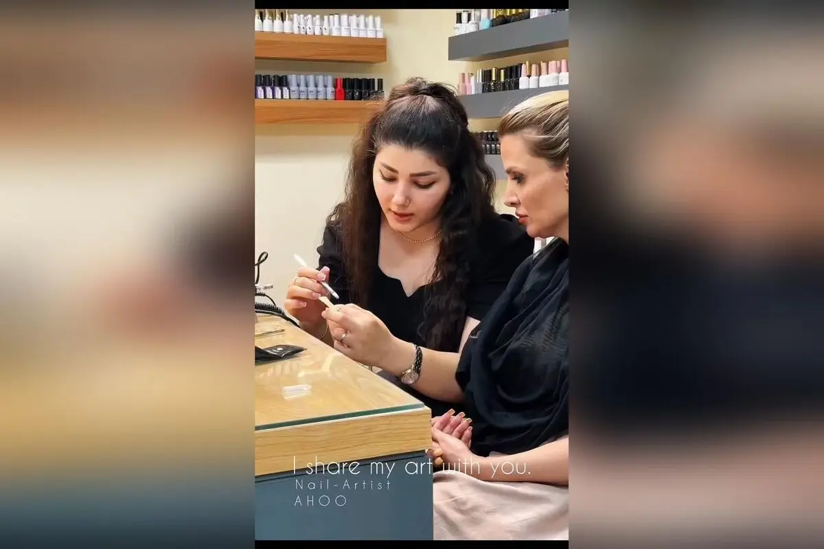 راز موفقیت در ناخن‌کاری: چگونه عشق و علاقه، کلید رشد و رضایت در حرفه زیبایی است