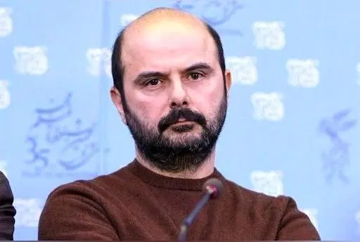 جذاب‌ترین دیوار سال در عکس مشترک علی مصفا و شیدا یوسفی؛ هنر و خلاقیت در دکوراسیون داخلی