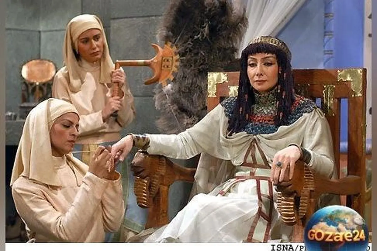 رهبر انقلاب چگونه اختلاف رئیس صداوسیما و کارگردان سریال یوسف پیامبر درباره آرایش و پوشش بازیگران زن را پایان دادند؟ واکنش رهبر انقلاب به گریم بانوان در سریال یوسف پیامبر