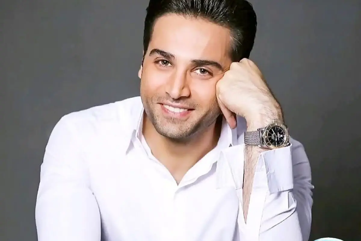 آرمان درویش با شعری از رهی معیری در جدیدترین پست مجازی؛ بازیگر ملکه گدایان در نقش البرز