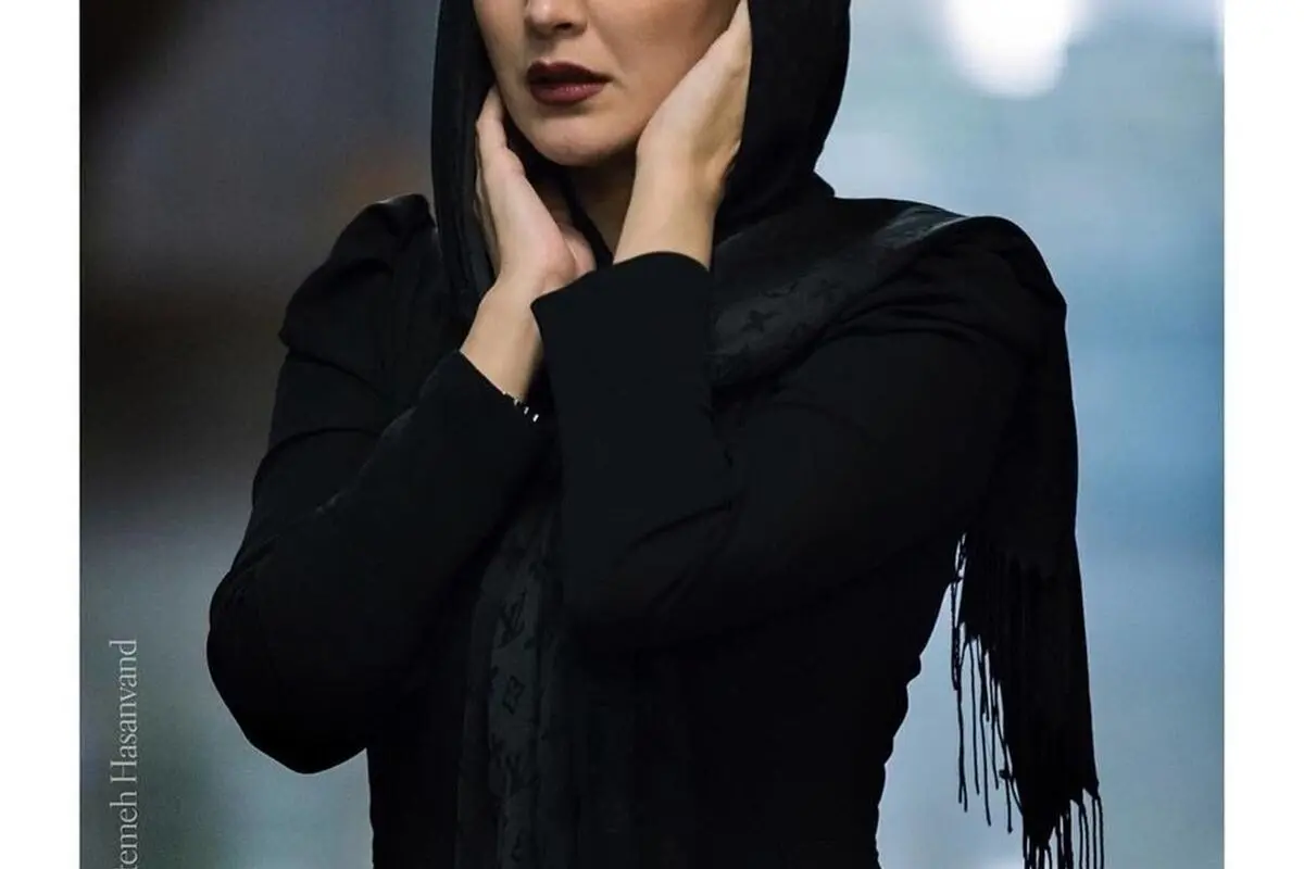 مریم معصومی در ماشین لاکچری با حرکات موزون و شادی بی‌نظیر در استوری‌های اینستاگرام