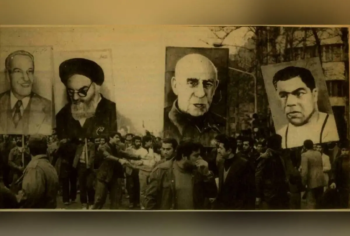 تصویر تاریخی دکتر مصدق و همسرش در دادگاه ۱۳۳۲؛ لحظه‌ای دراماتیک از دوران کودتای انگلیسی در ایران