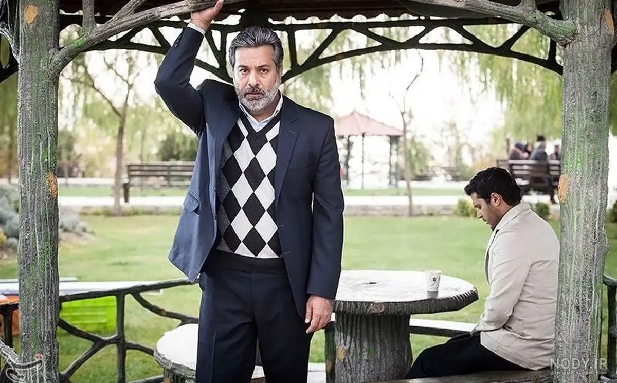تصویری دیدنی از حمیدرضا پگاه در کنار دخترش در فضای صمیمی و جذاب