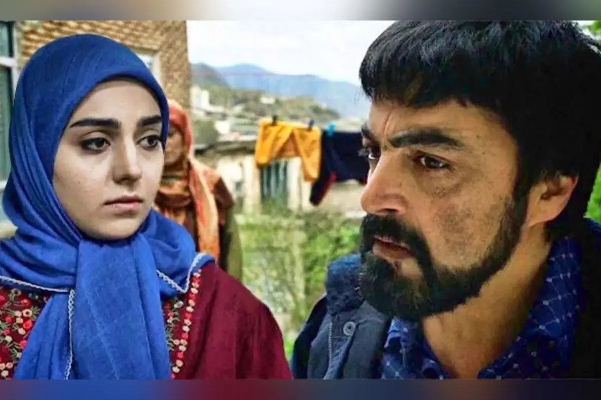 تصویری نادر و جالب از شهرام خزرایی در نقش جوانی کبیر آنام پس از ۵ سال در کنار گروه تئاتر