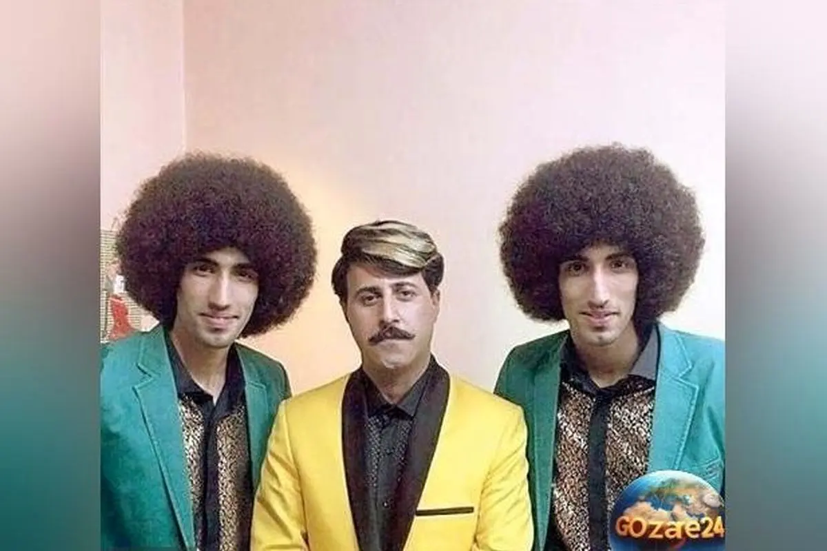 مصطفی و مجتبی بلال حبشی بازیگران «پایتخت» با گروه موسیقی رایکادو، اجرای زنده آهنگ مازندرانی و تأکید بر اصالت مازندرانی