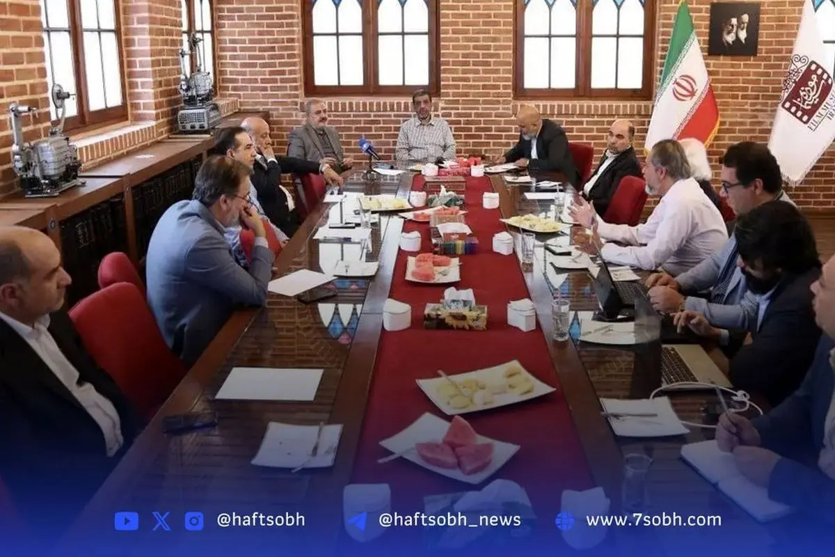 نقشه نجات سینما: گامهای عملی یا نمایشهای نمایشی وزارت ارشاد در مسیر توسعه و بحرانزدایی