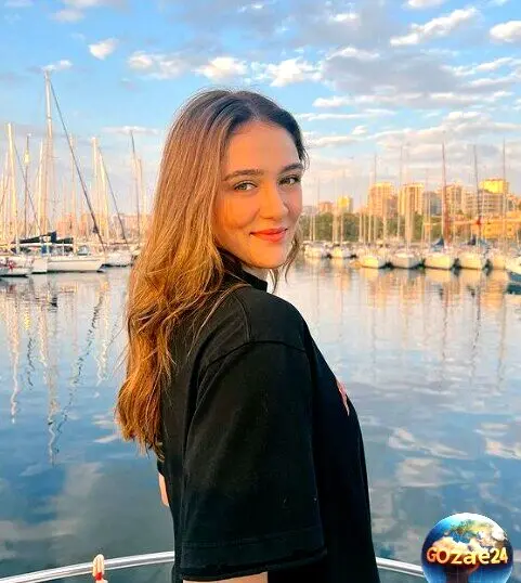 رونمایی از ماشین لوکس و هوشمند زهرا گونش، ستاره والیبال ترکیه با عکس‌های منحصر به فرد
